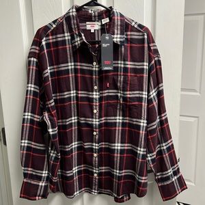 NWT! Women’s Levi’s Relaxed Flannel Shirt size XL
